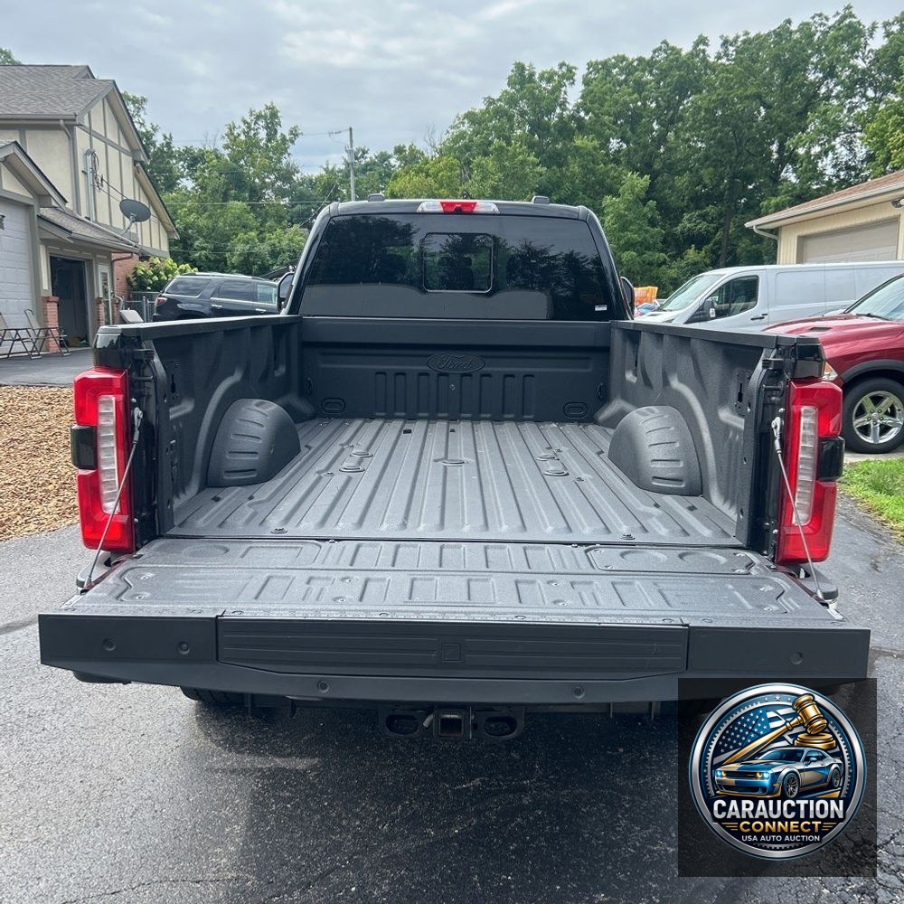 2023 Ford F-350 Super Duty King Ranch