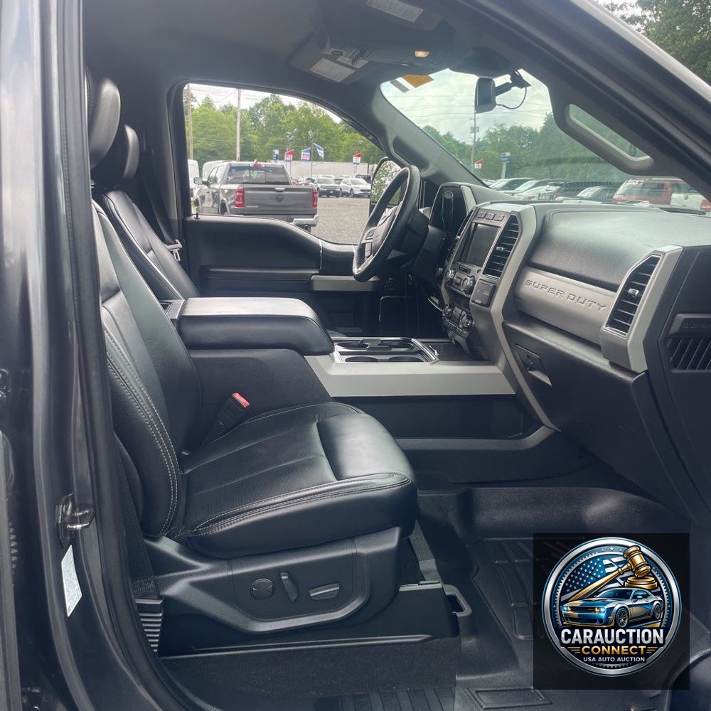 2020 Ford F-350 Super Duty Lariat