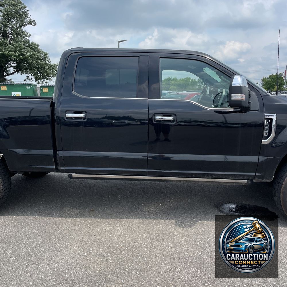 2022 Ford F350 S/D Platinum
