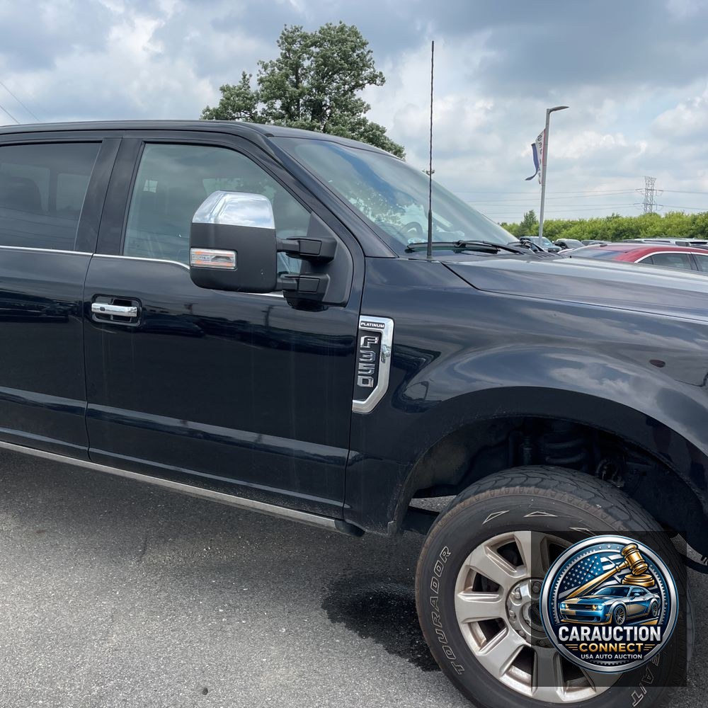 2022 Ford F350 S/D Platinum
