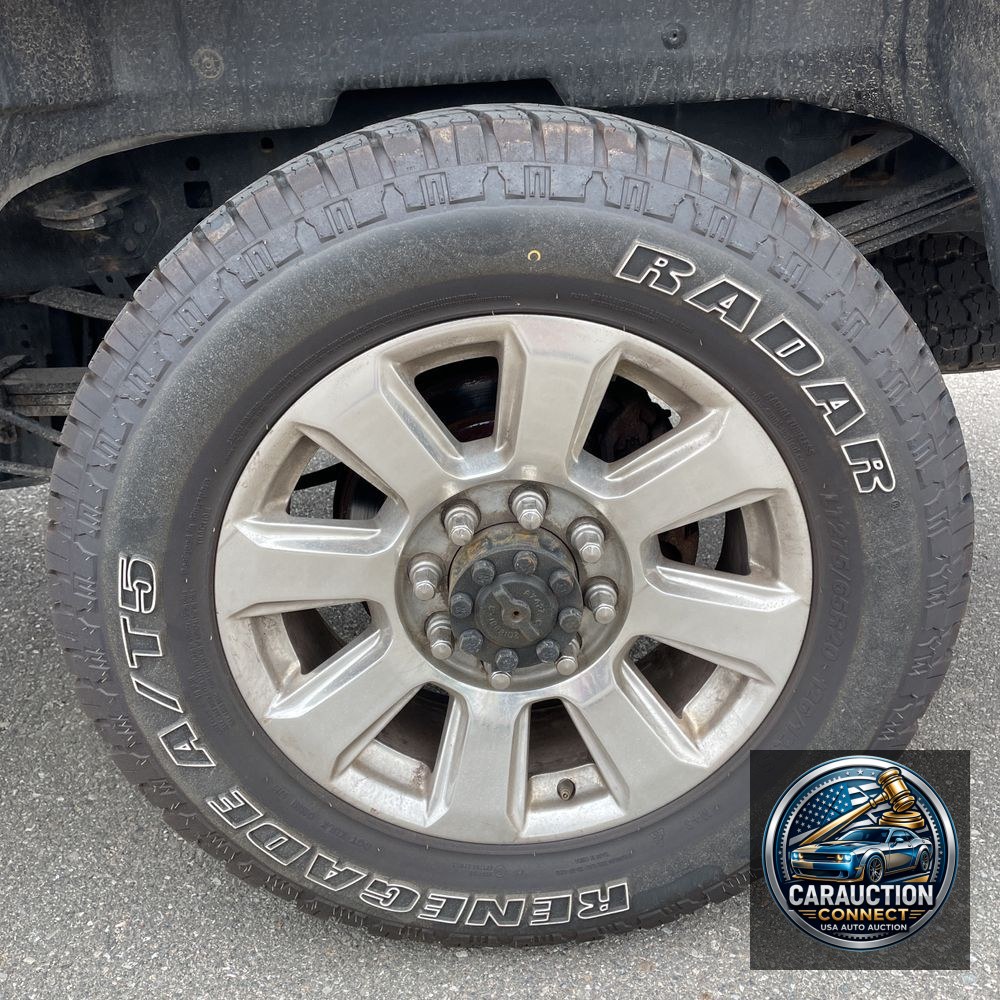 2022 Ford F350 S/D Platinum