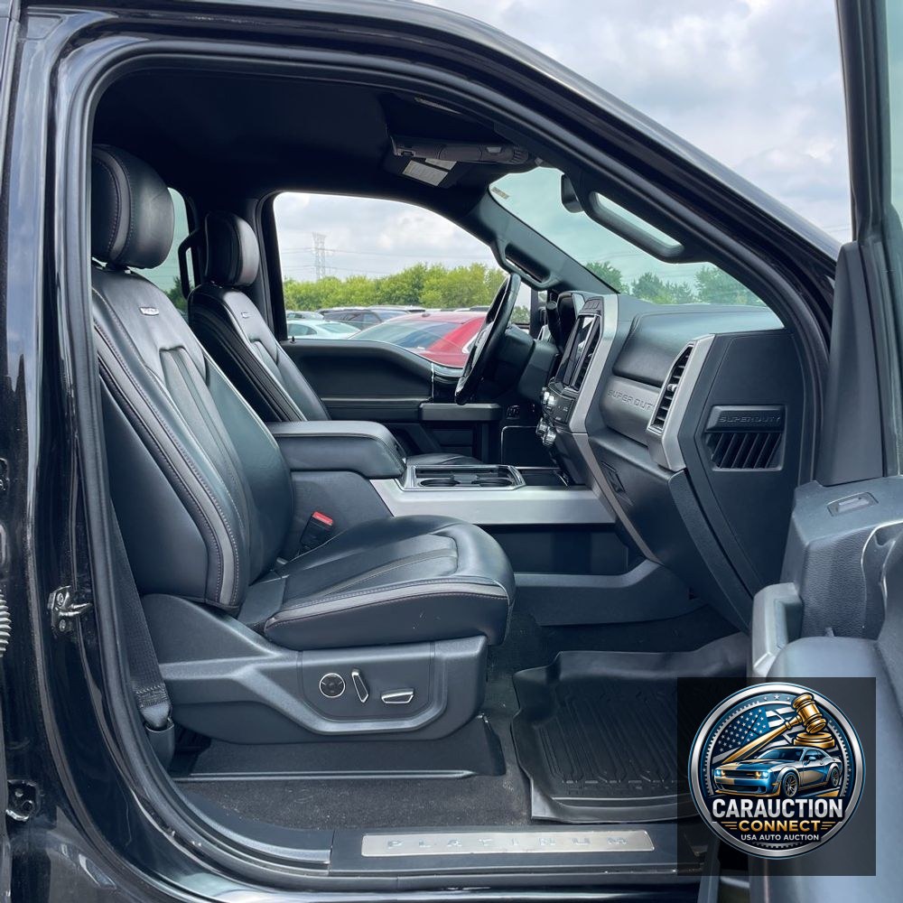 2022 Ford F350 S/D Platinum