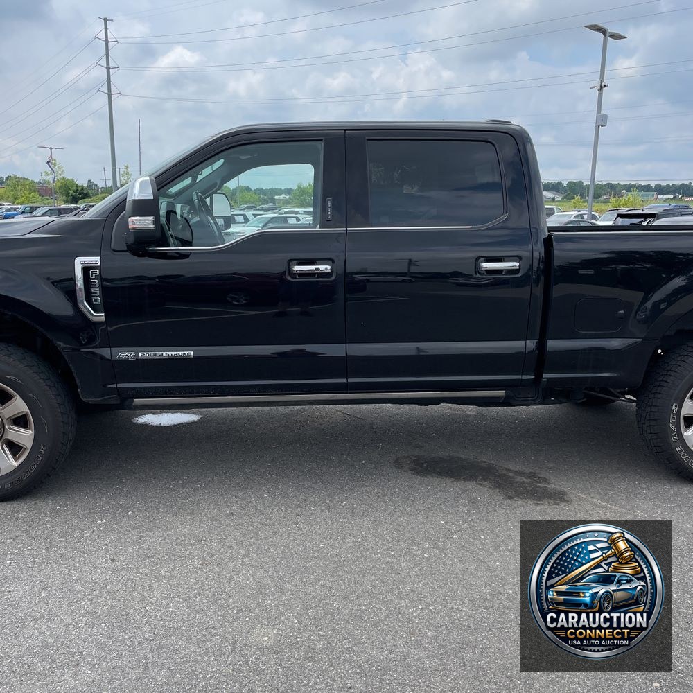 2022 Ford F350 S/D Platinum