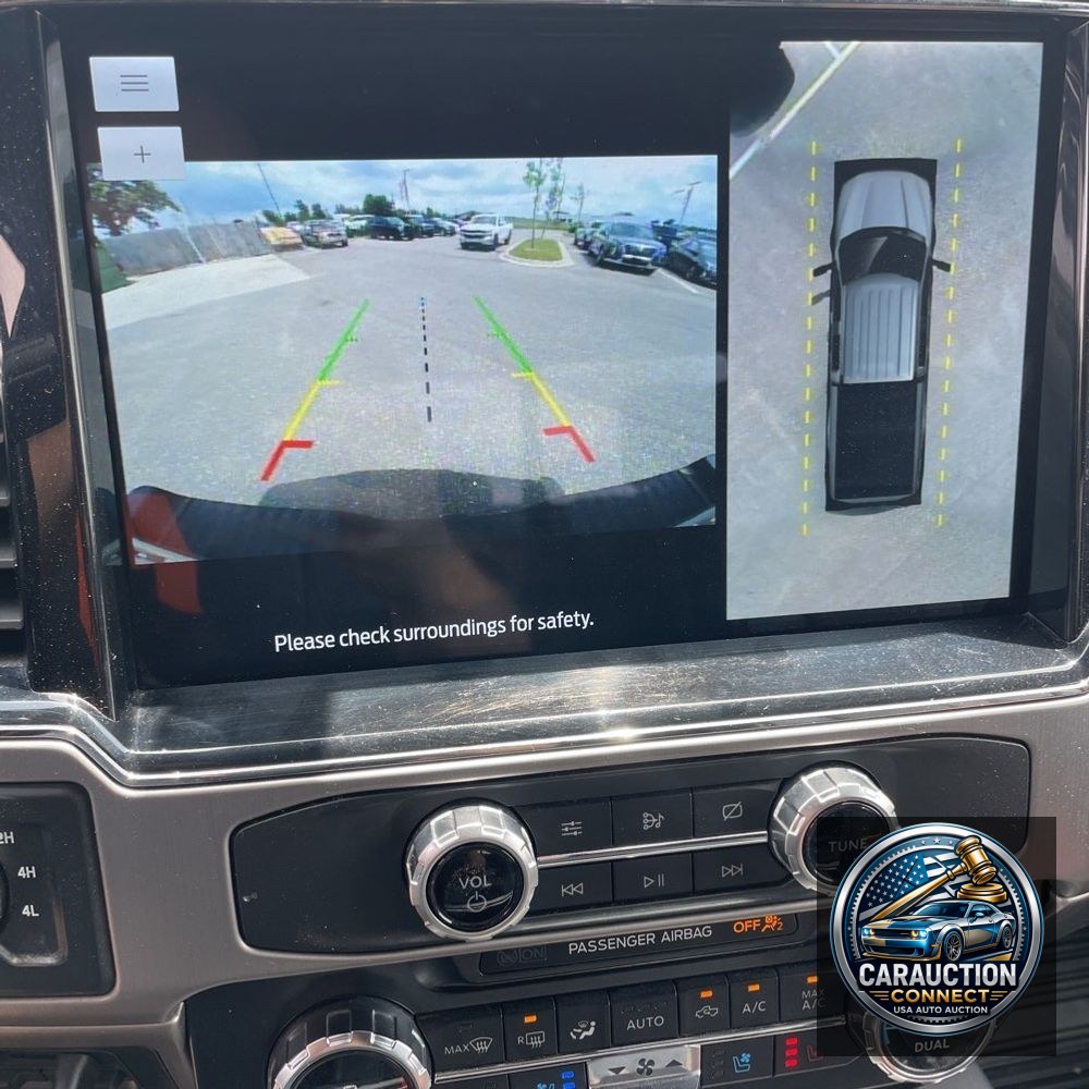 2022 Ford F350 S/D Platinum