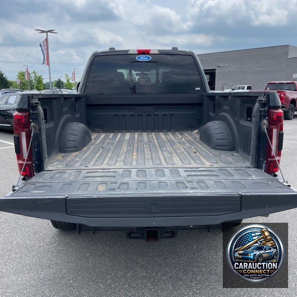 2022 Ford F350 S/D Platinum