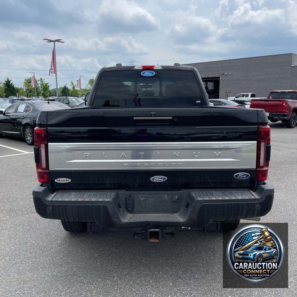 2022 Ford F350 S/D Platinum