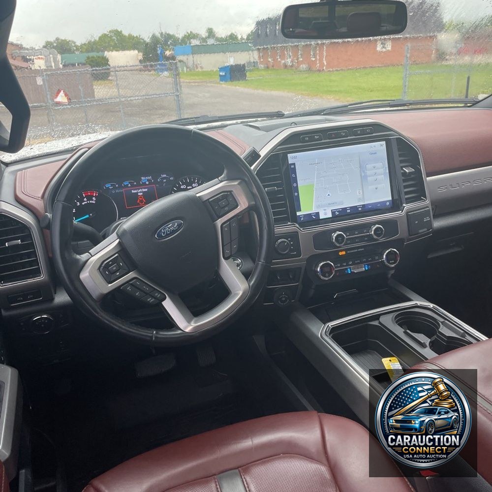 2022 Ford F-350 Super Duty Platinum