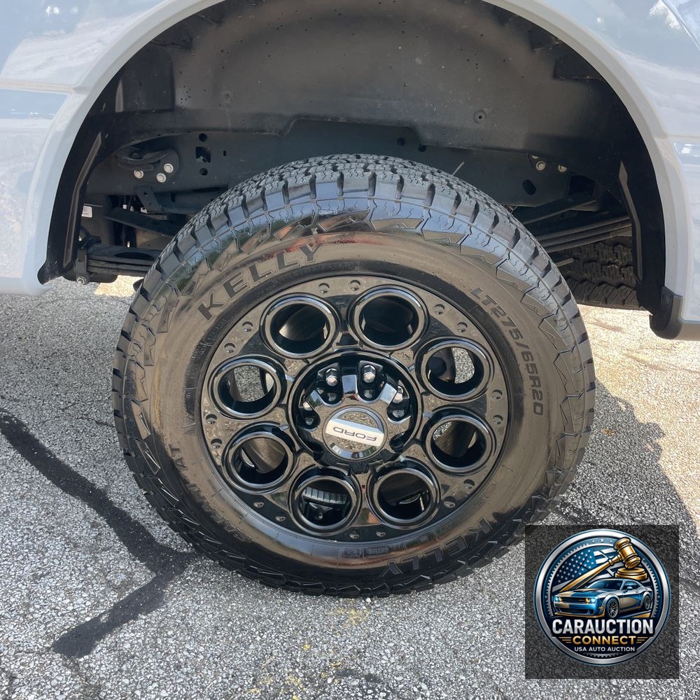 2024 Ford F-350 Super Duty Lariat