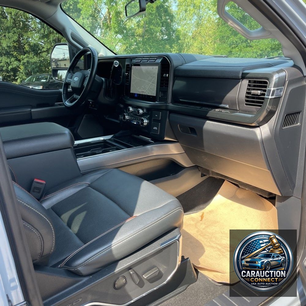 2024 Ford F-350 Super Duty Lariat