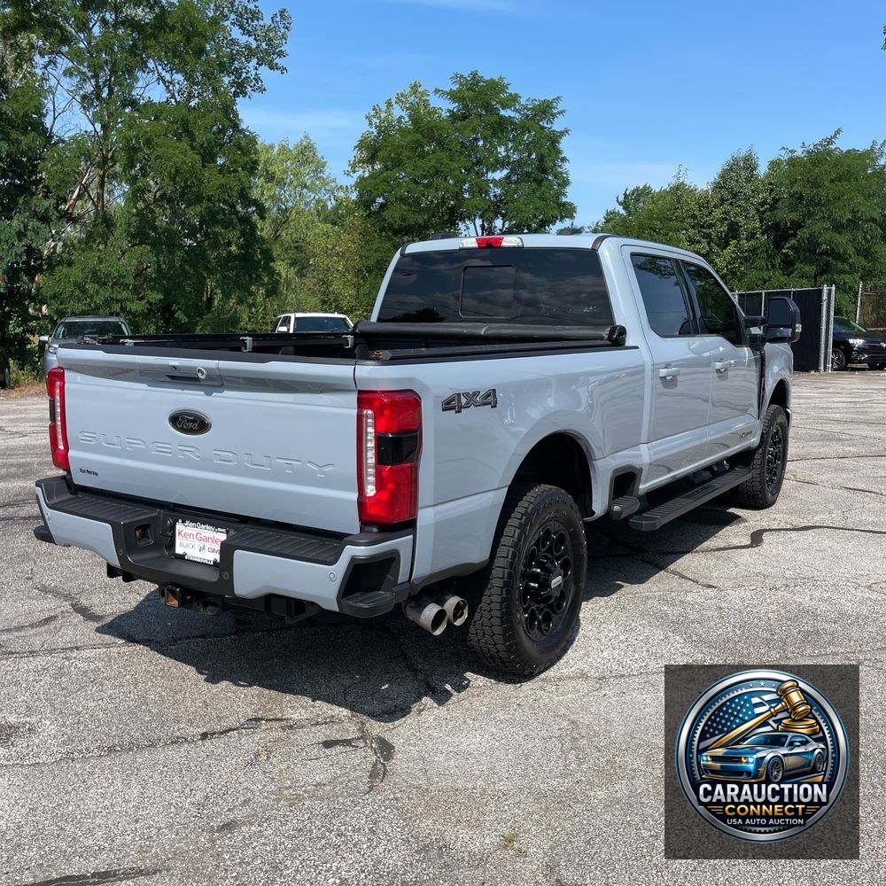 2024 Ford F-350 Super Duty Lariat