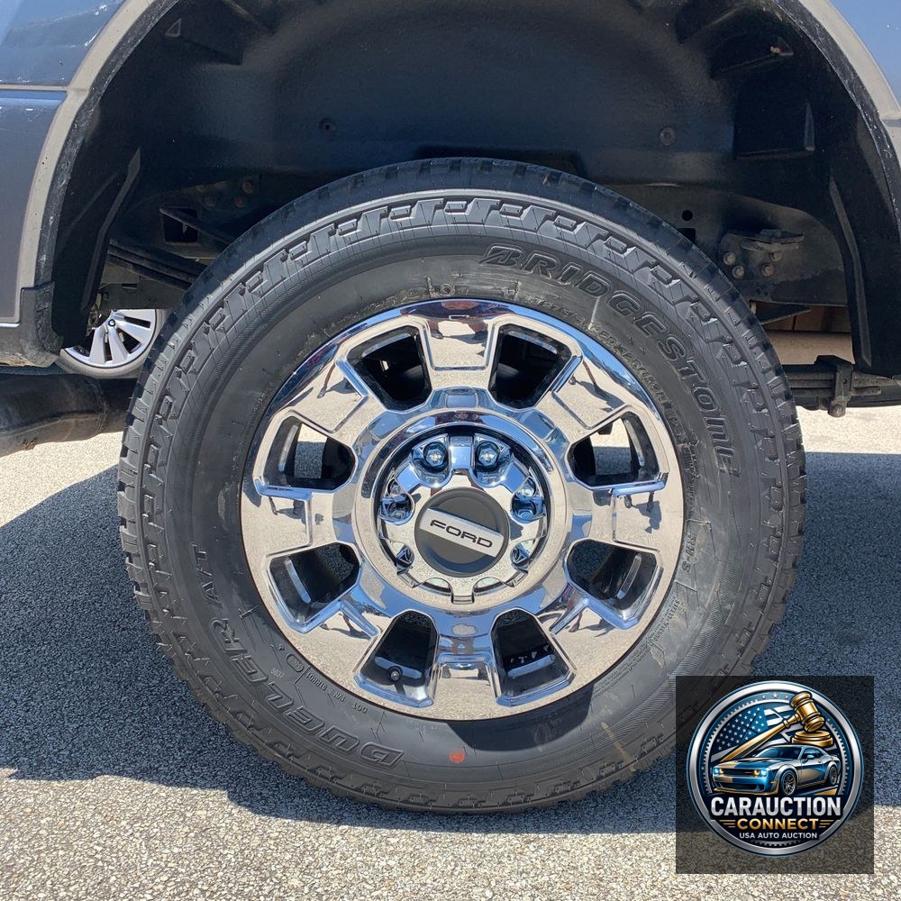 2022 Ford F-350 Super Duty Platinum