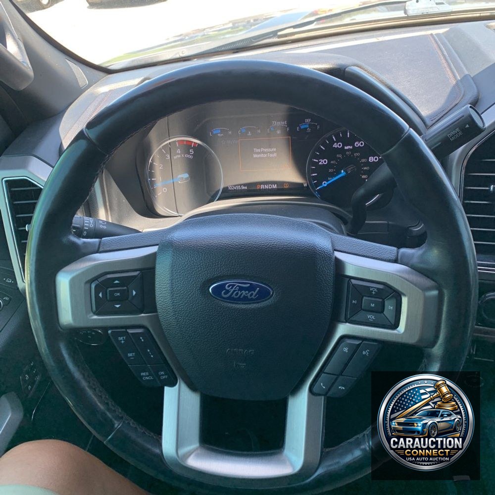 2022 Ford F-350 Super Duty Platinum