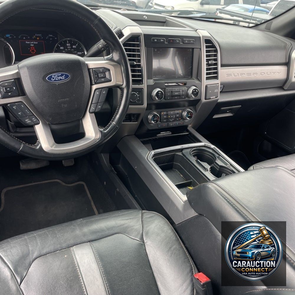 2019 Ford F350 S/D Platinum