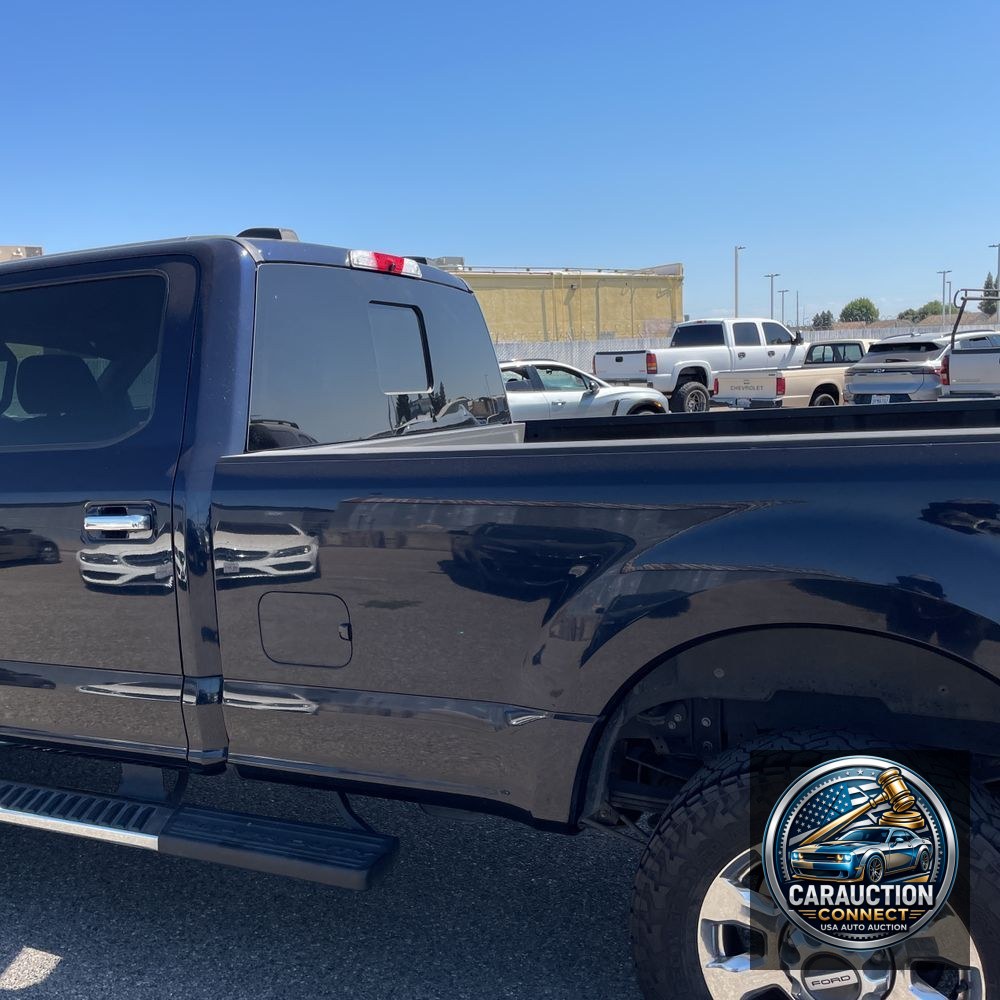 2021 Ford F-350 Super Duty Lariat