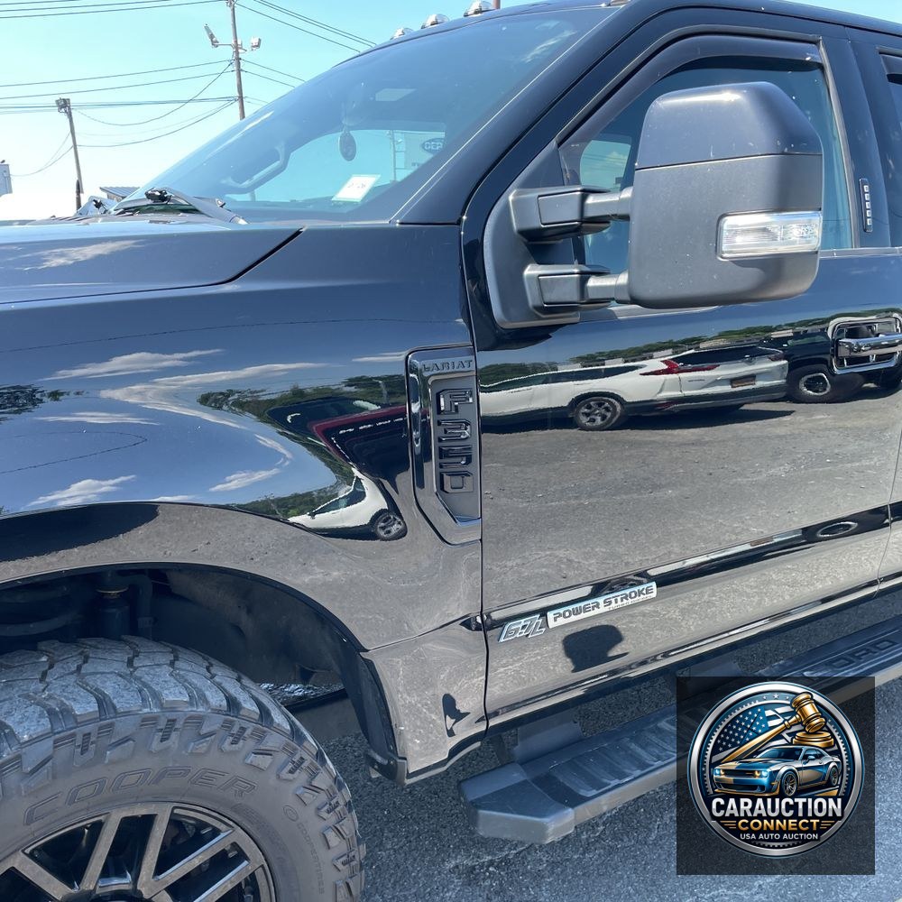 2022 Ford F-350 Super Duty Lariat