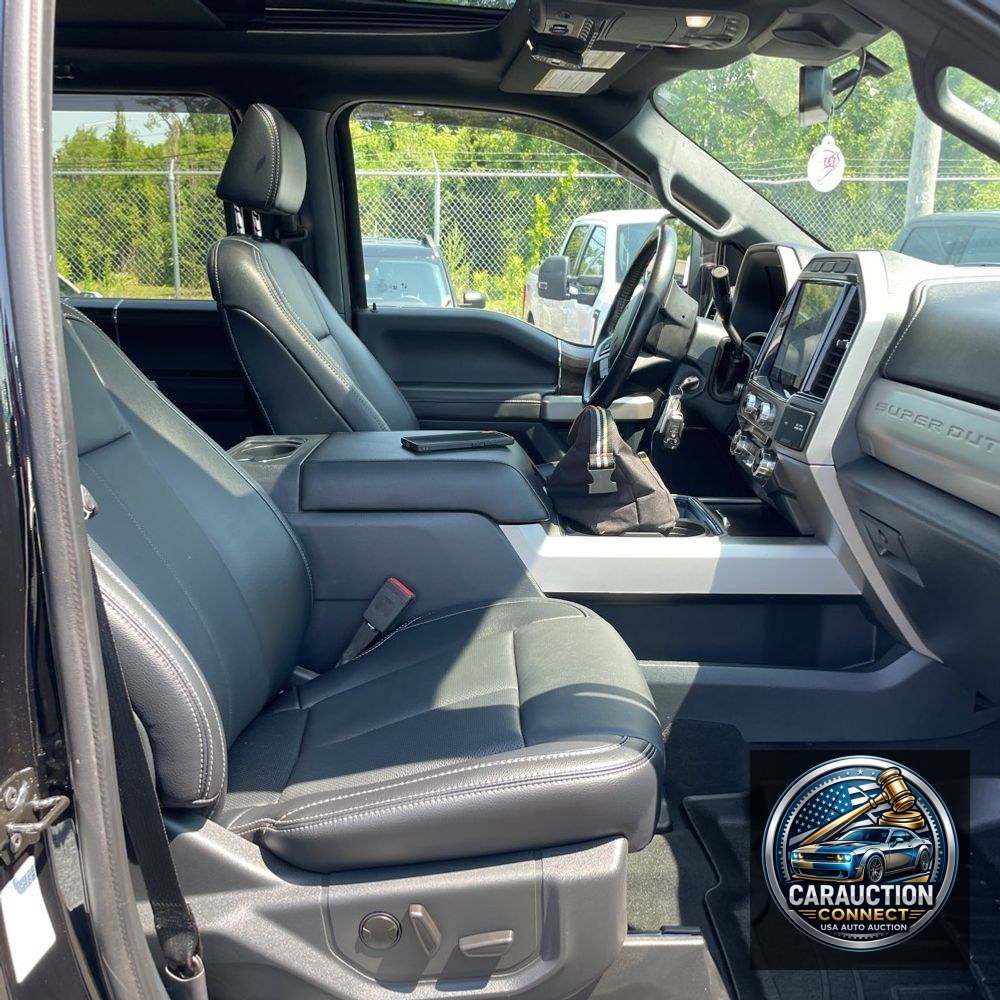 2022 Ford F-350 Super Duty Lariat