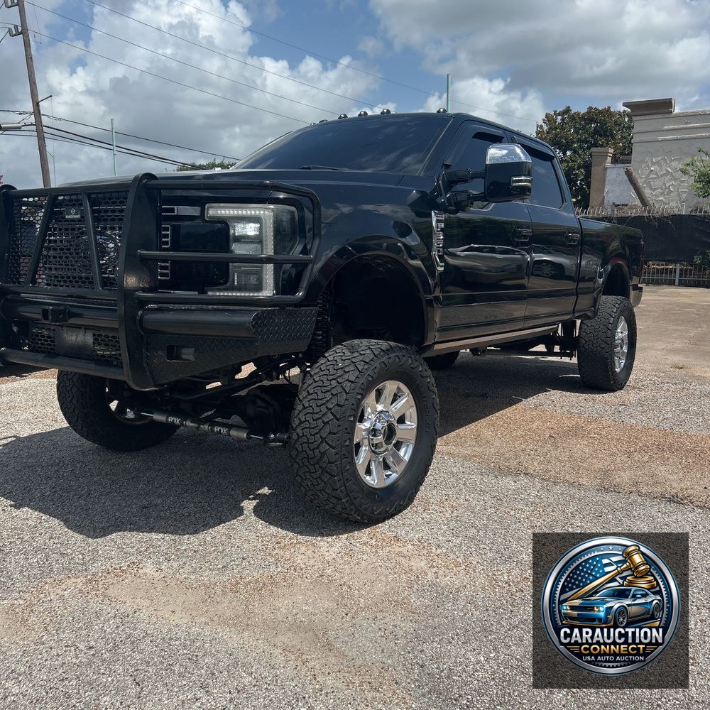 2017 Ford F350 S/D Platinum