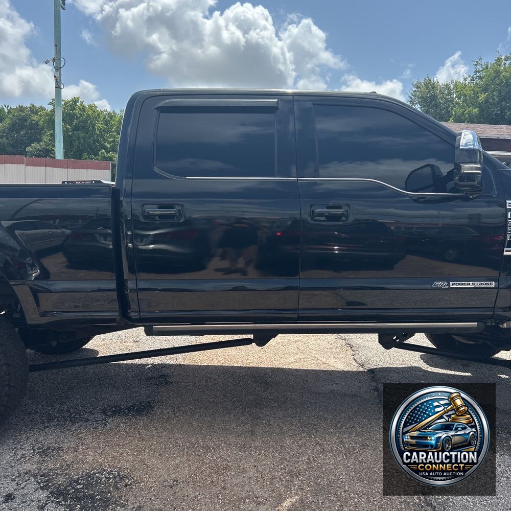 2017 Ford F350 S/D Platinum