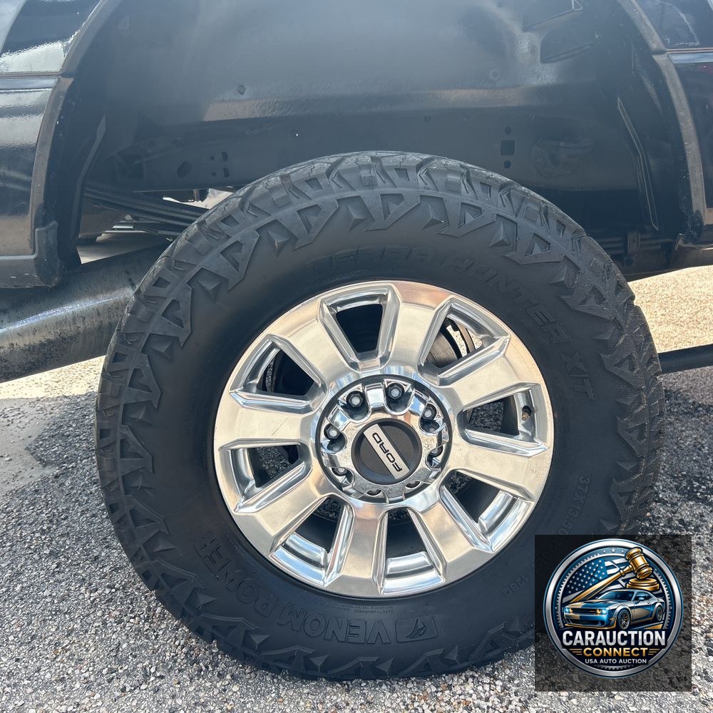 2017 Ford F350 S/D Platinum