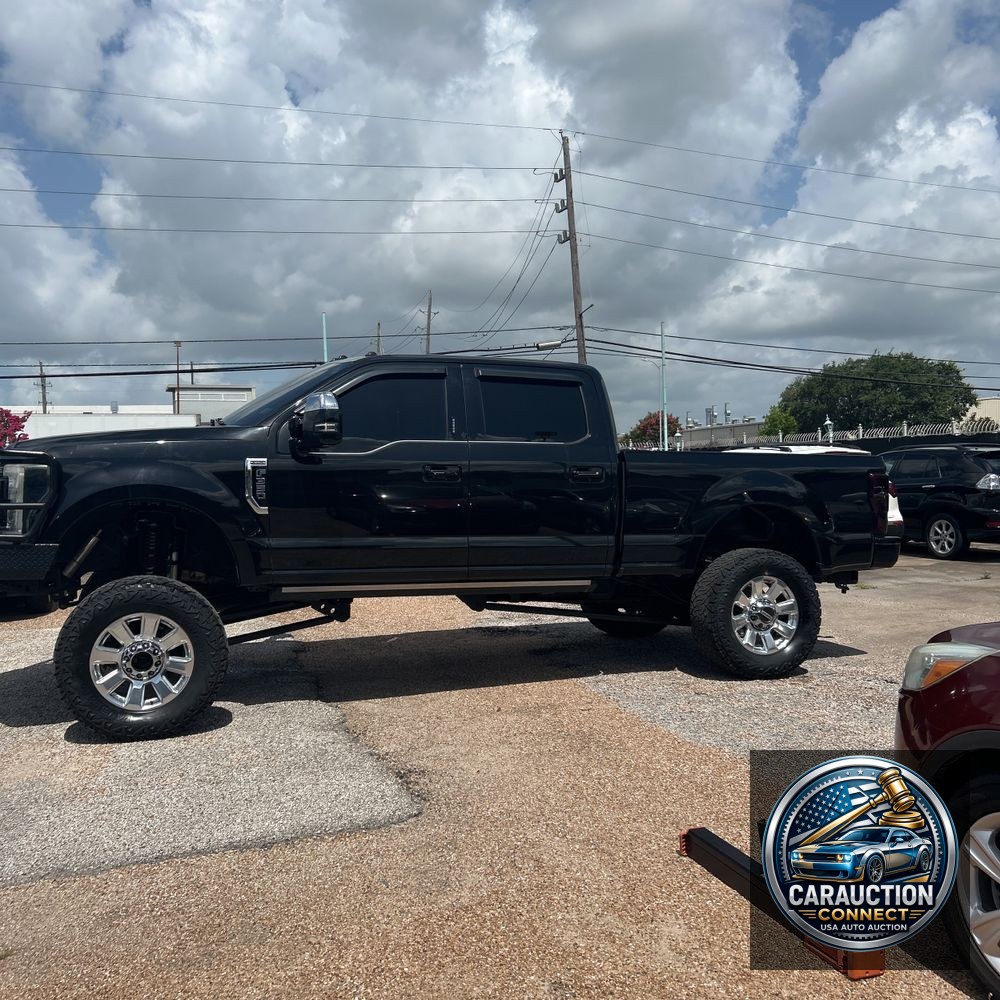 2017 Ford F350 S/D Platinum