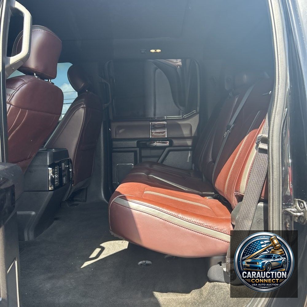 2017 Ford F350 S/D Platinum