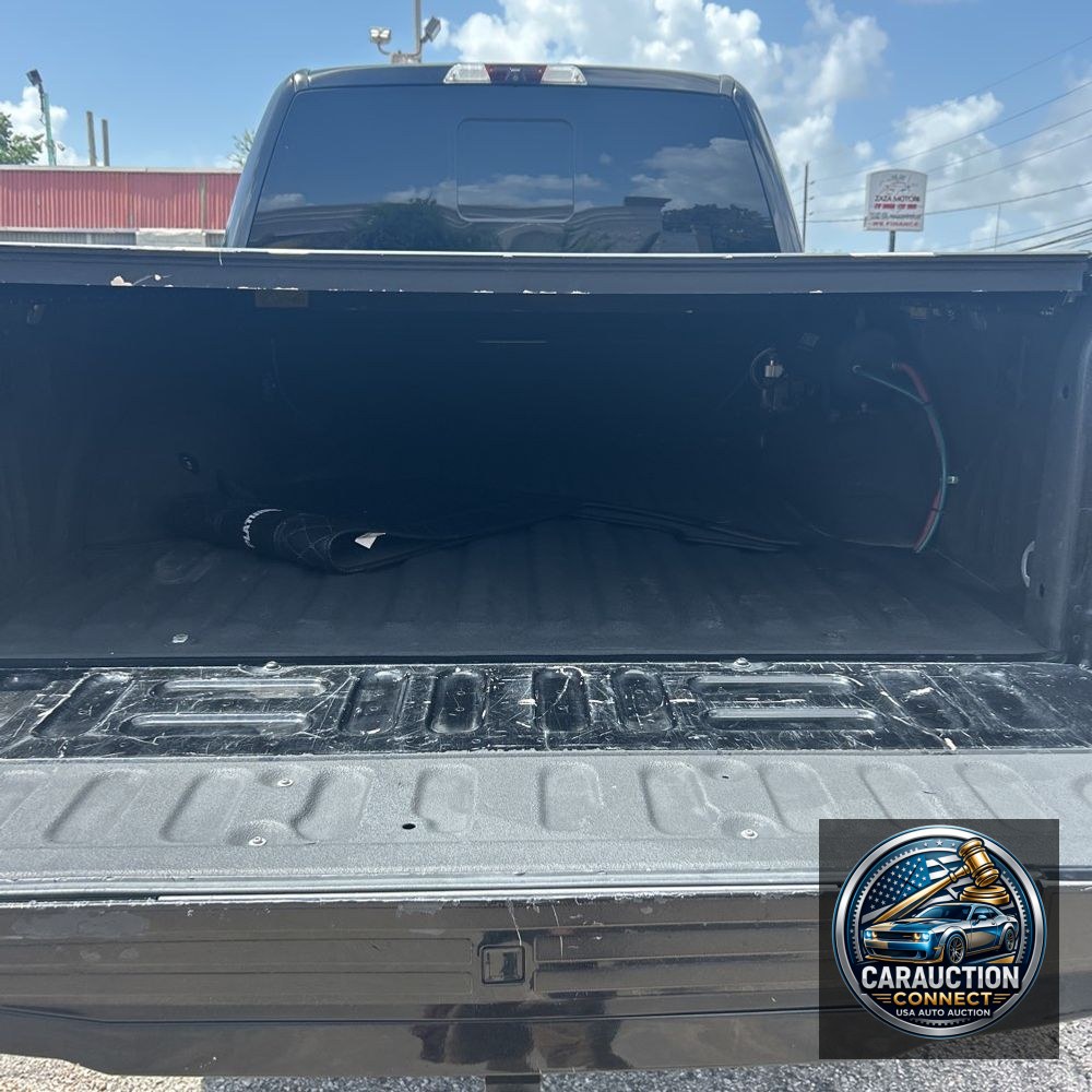 2017 Ford F350 S/D Platinum