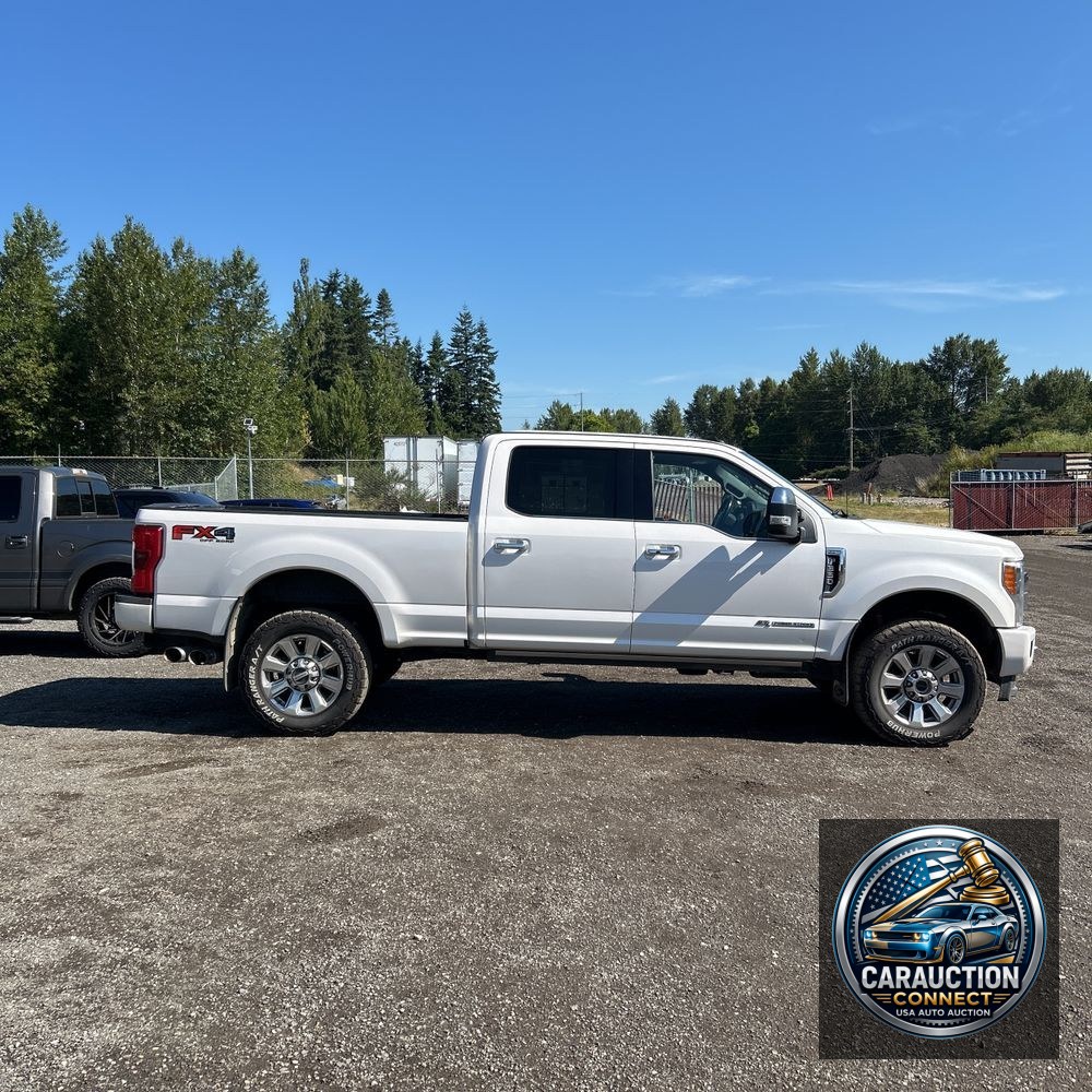 2017 Ford F350 S/D Platinum