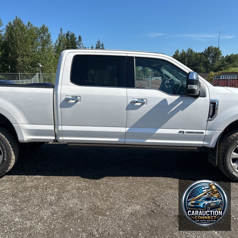2017 Ford F350 S/D Platinum
