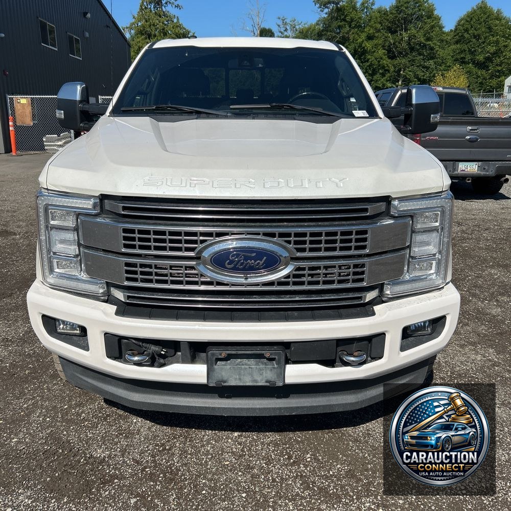 2017 Ford F350 S/D Platinum