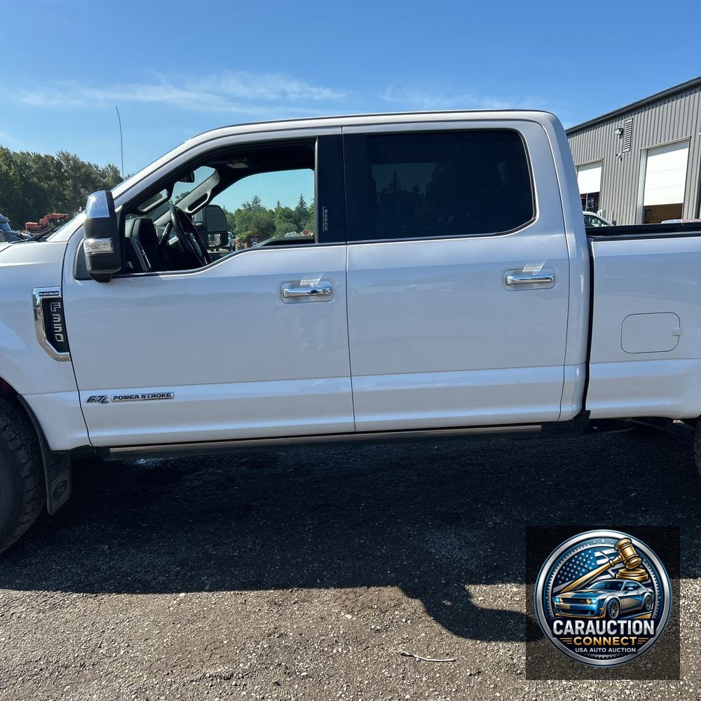 2017 Ford F350 S/D Platinum