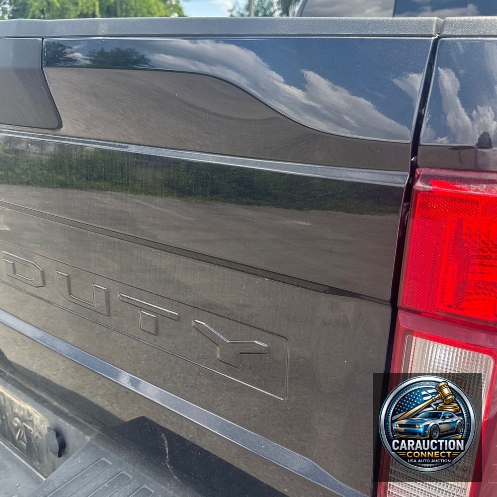 2022 Ford F-350 Super Duty Lariat