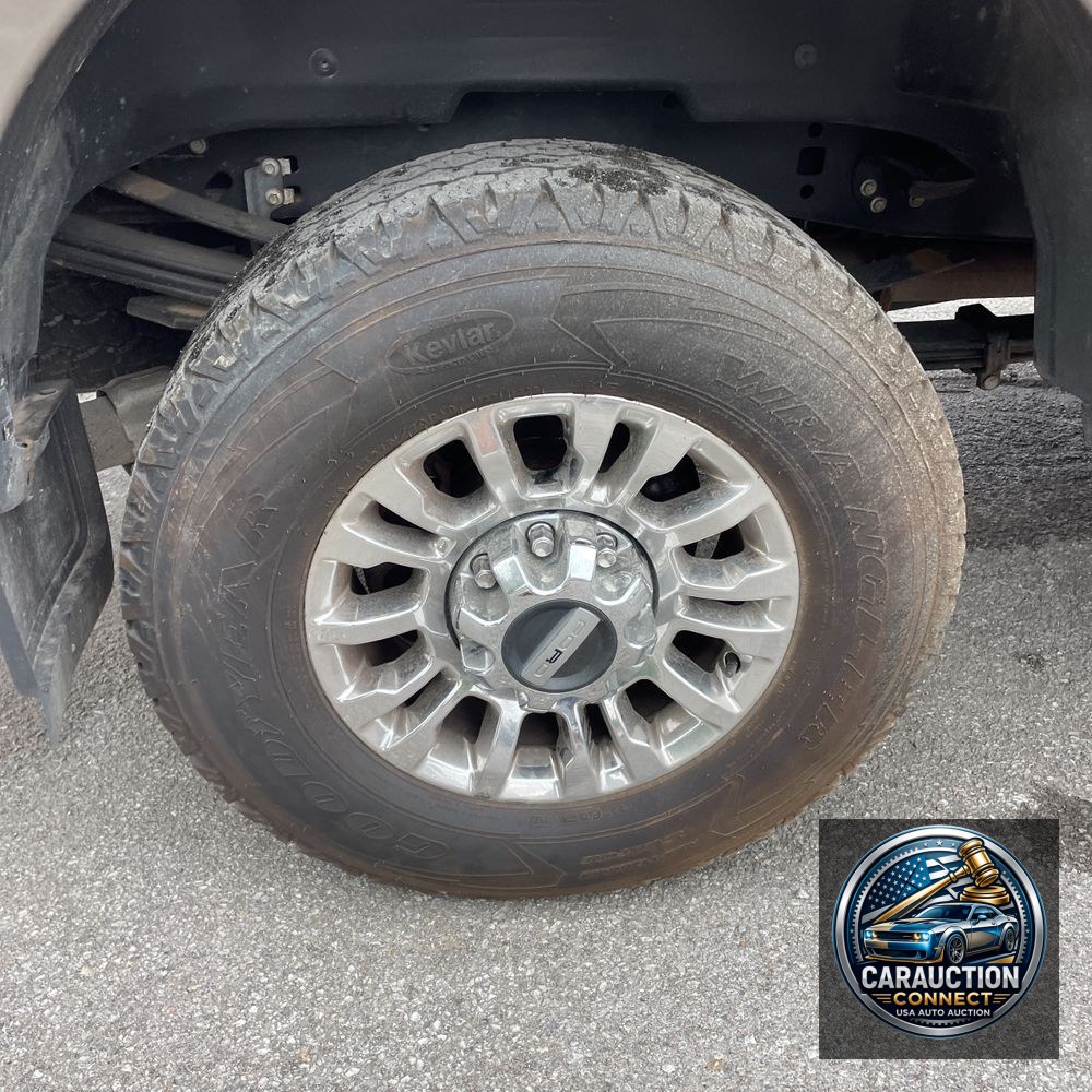 2022 Ford F-350 Super Duty Lariat