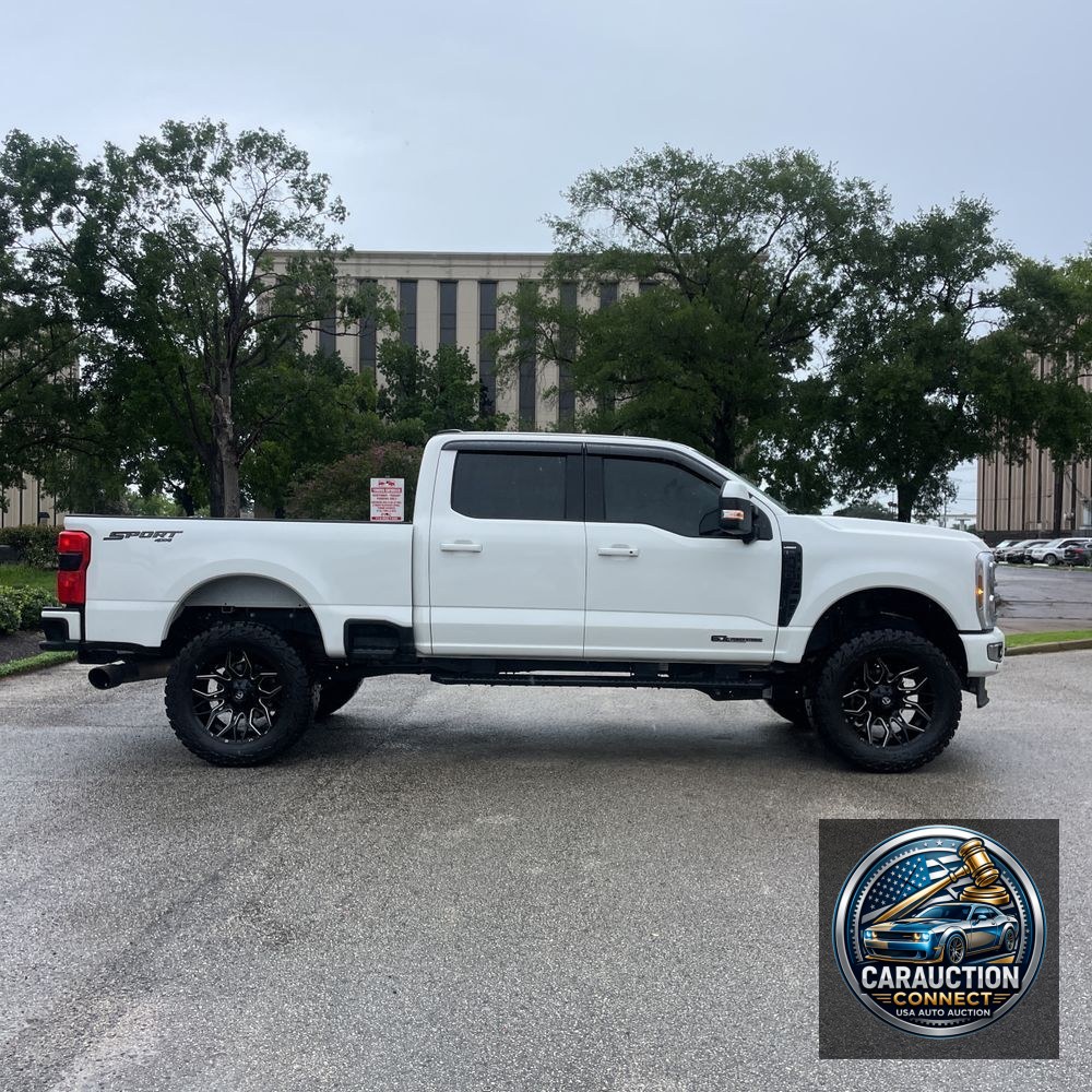 2023 Ford F350 S/D Lariat