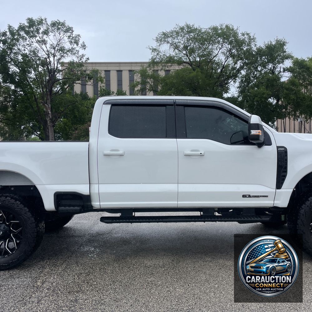2023 Ford F350 S/D Lariat
