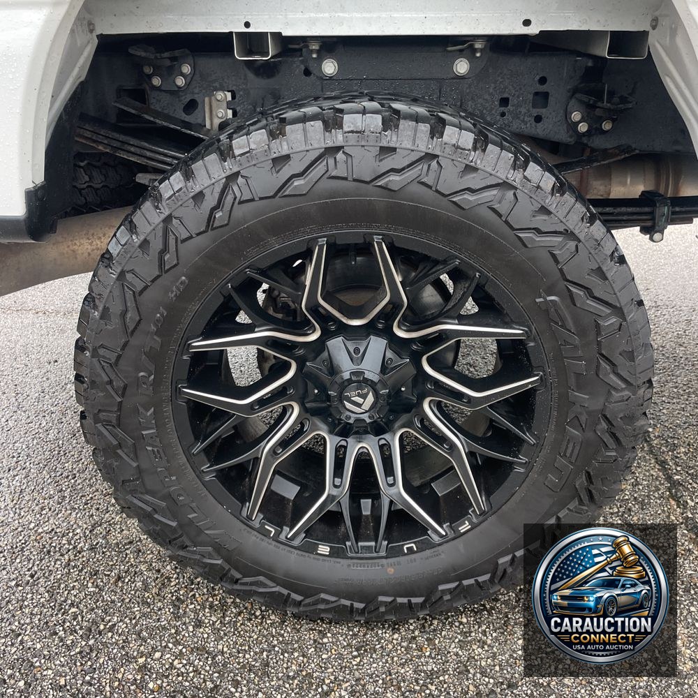 2023 Ford F350 S/D Lariat
