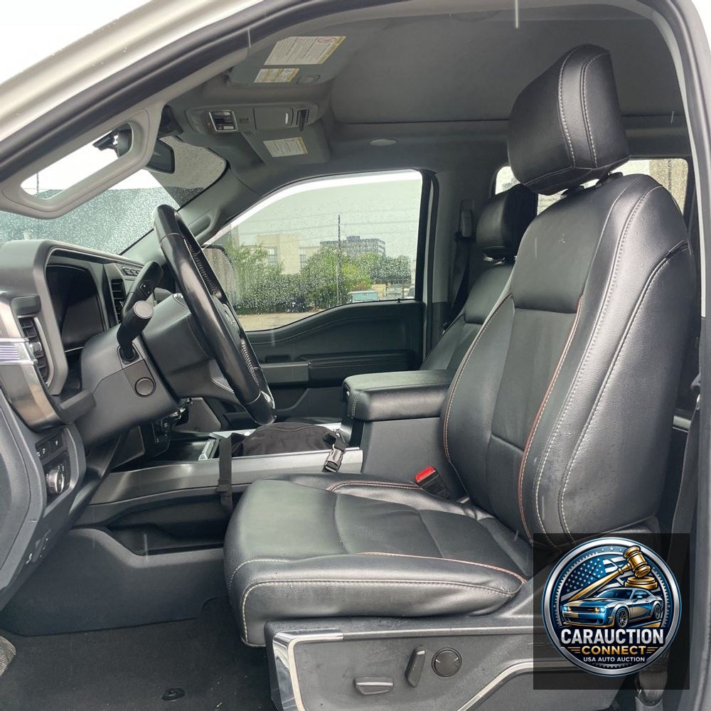 2023 Ford F350 S/D Lariat