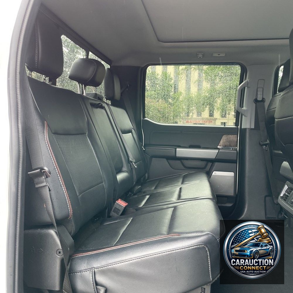 2023 Ford F350 S/D Lariat