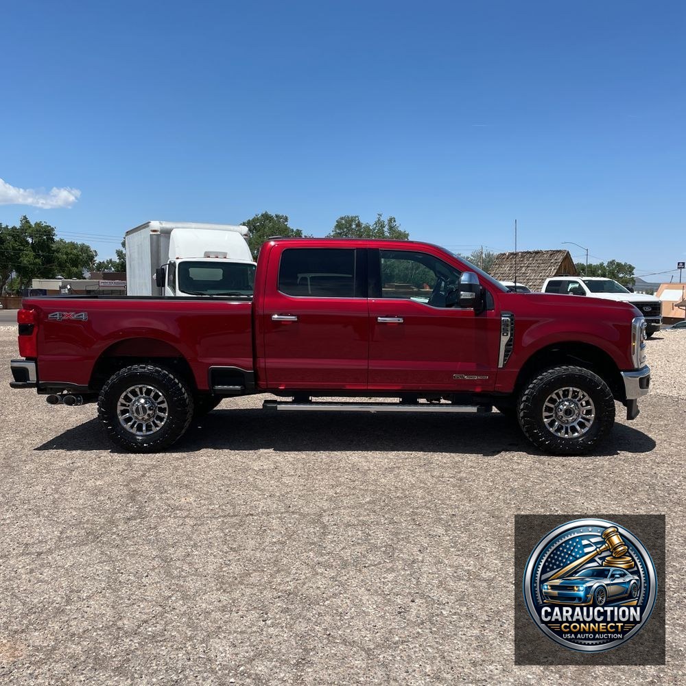 2025 Ford F-350 Super Duty Lariat