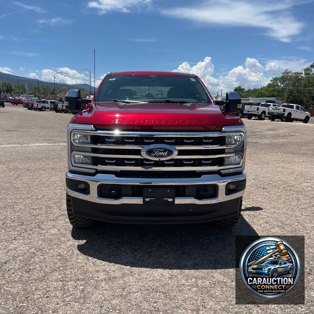 2025 Ford F-350 Super Duty Lariat