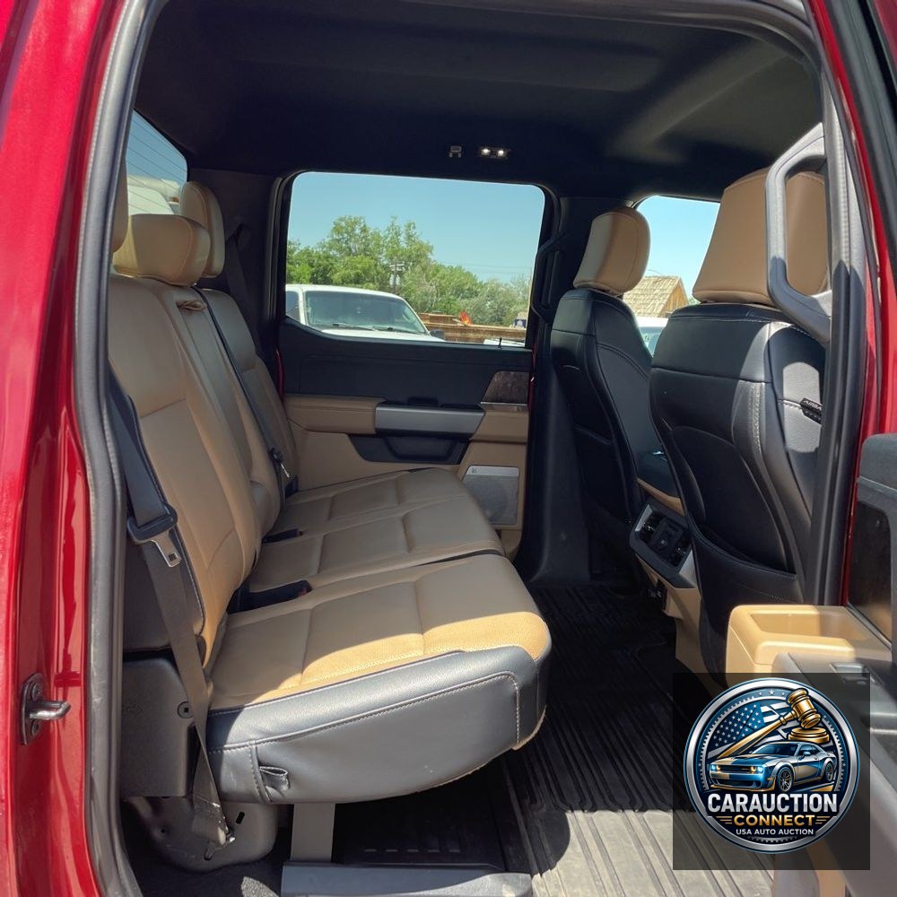 2025 Ford F-350 Super Duty Lariat