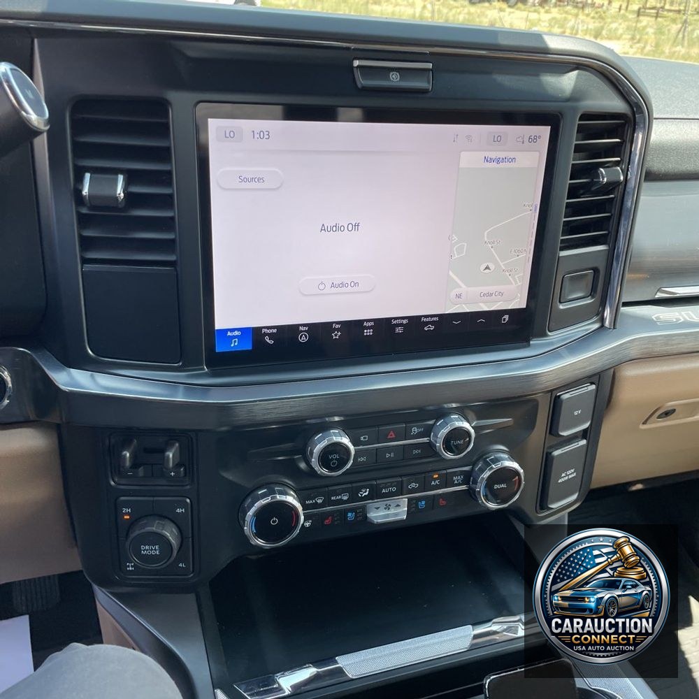 2025 Ford F-350 Super Duty Lariat
