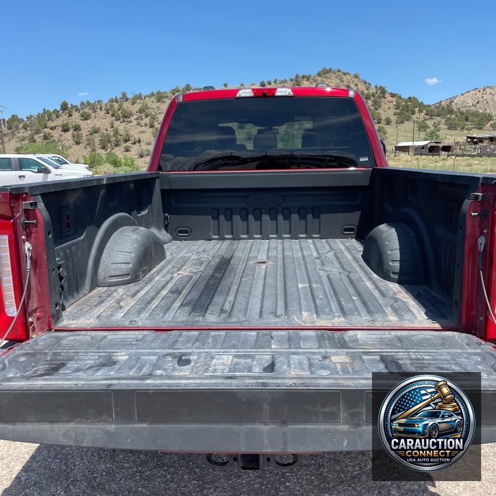 2025 Ford F-350 Super Duty Lariat