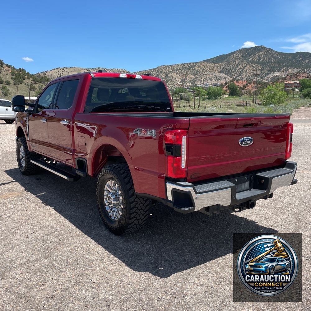 2025 Ford F-350 Super Duty Lariat
