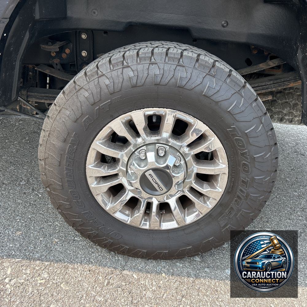 2022 Ford F-350 Super Duty Lariat