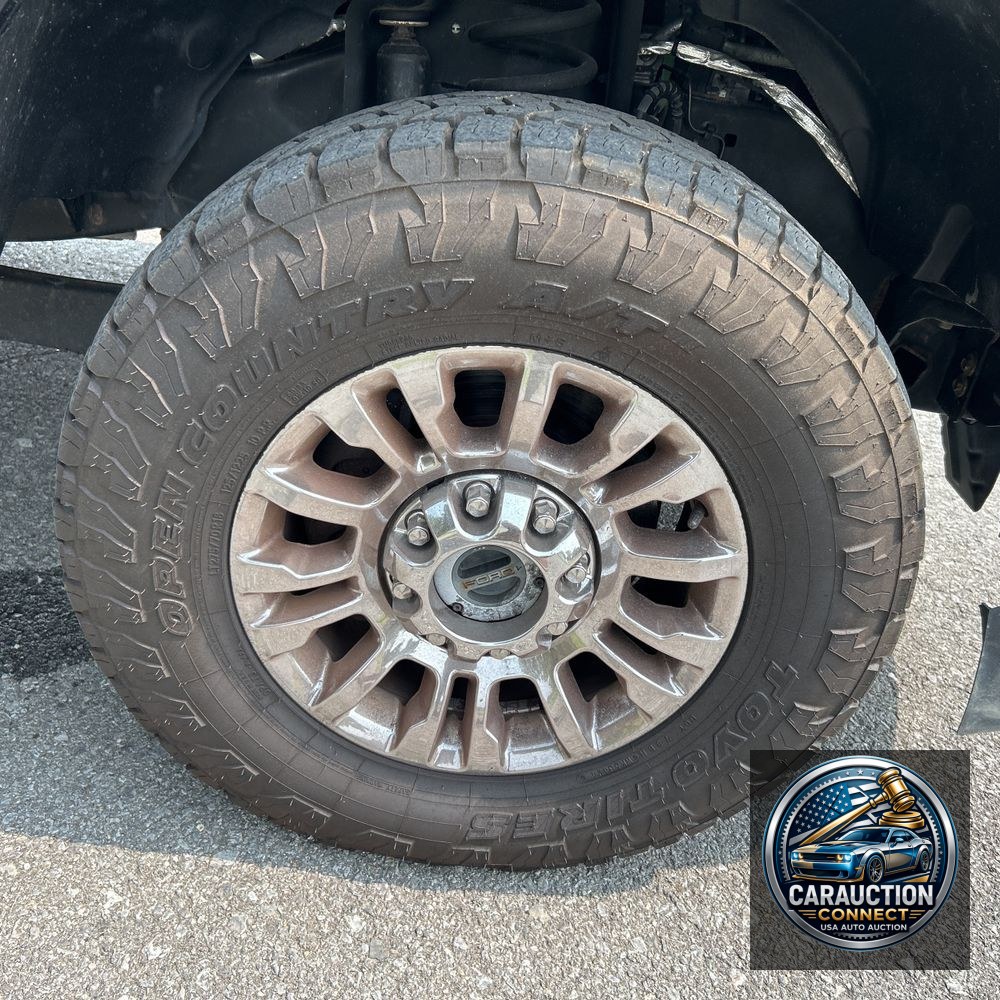 2022 Ford F-350 Super Duty Lariat