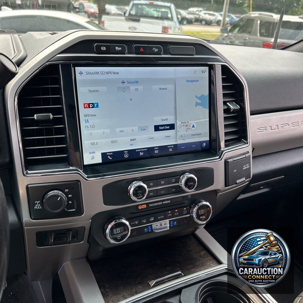 2022 Ford F-350 Super Duty Lariat