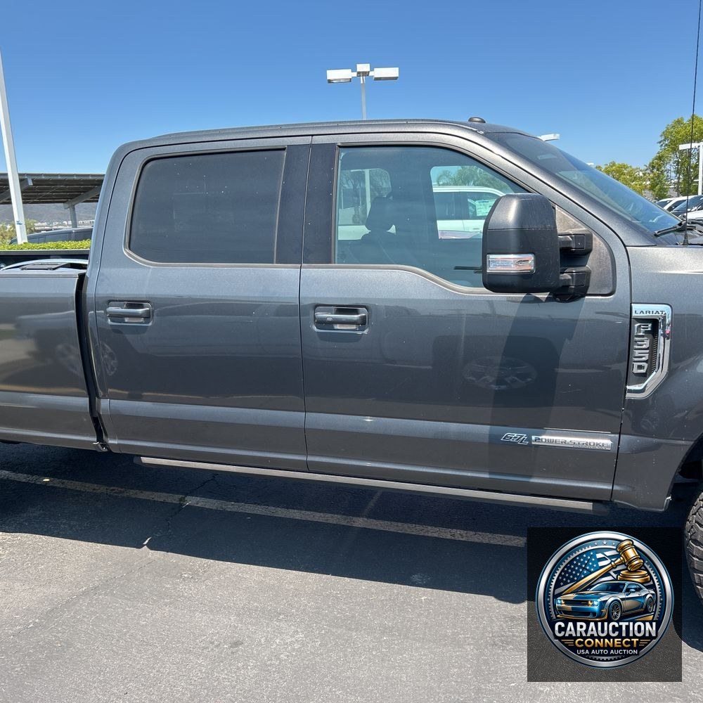 2018 Ford F-350 Super Duty Lariat