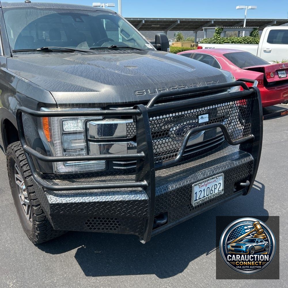 2018 Ford F-350 Super Duty Lariat
