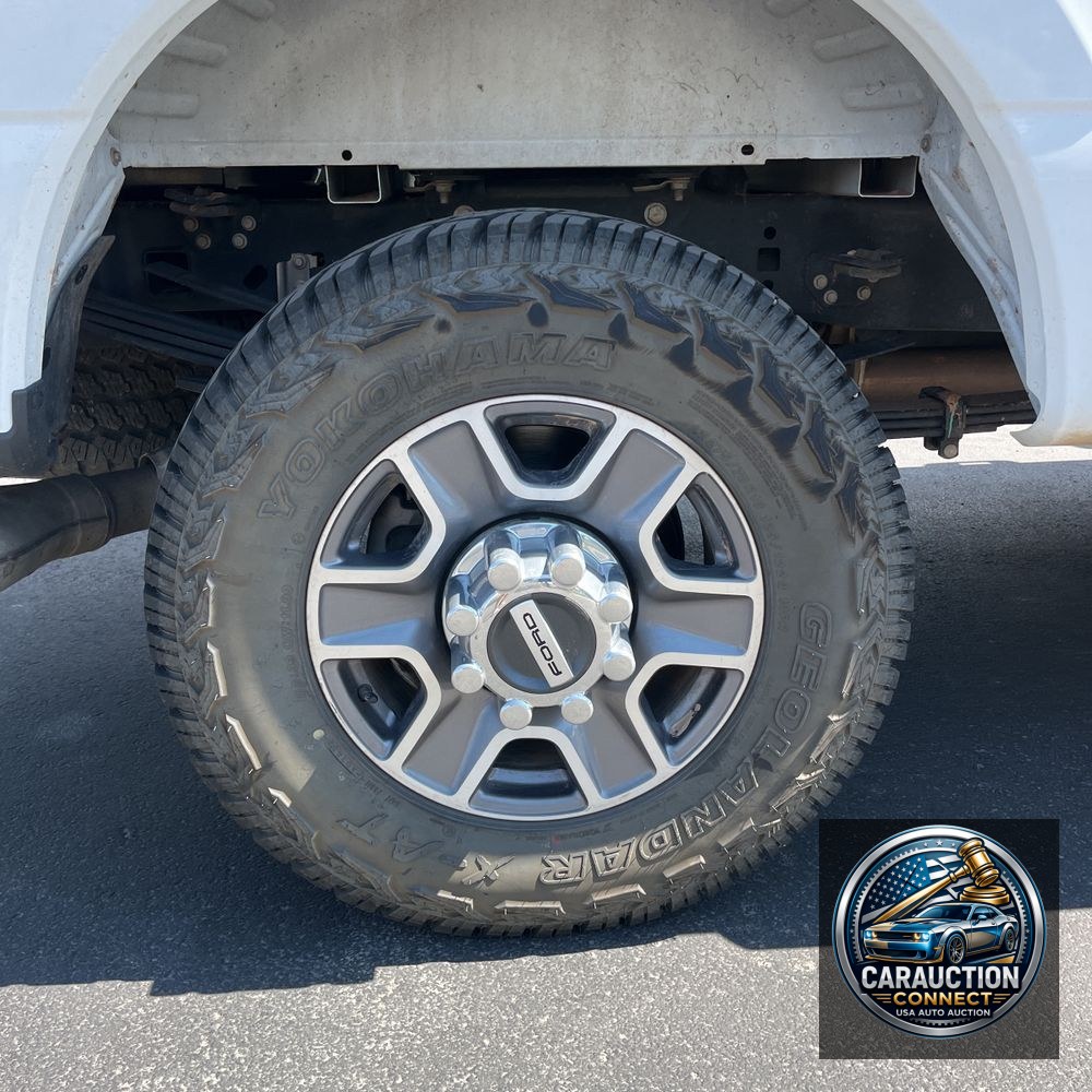 2023 Ford F-350 Super Duty Lariat