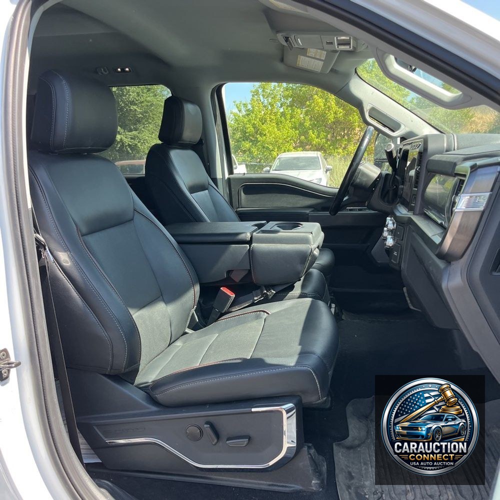 2023 Ford F-350 Super Duty Lariat